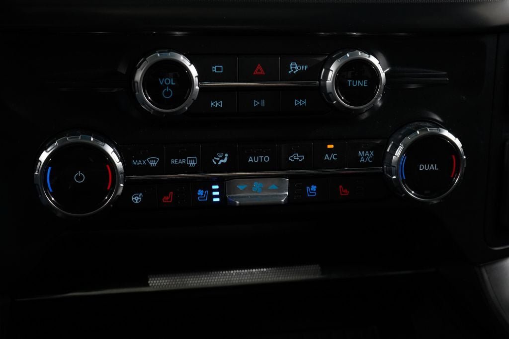 Certified 2025 Ford F150 Lariat w/ Equipment Group 502A High AWD/4WD image 23