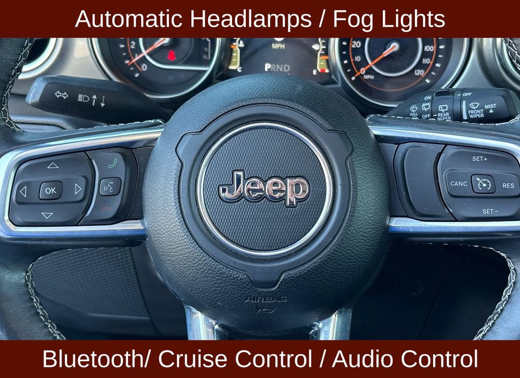 Used 2022 Jeep Wrangler Unlimited Sahara w/ Cold Weather Group AWD/4WD image 16