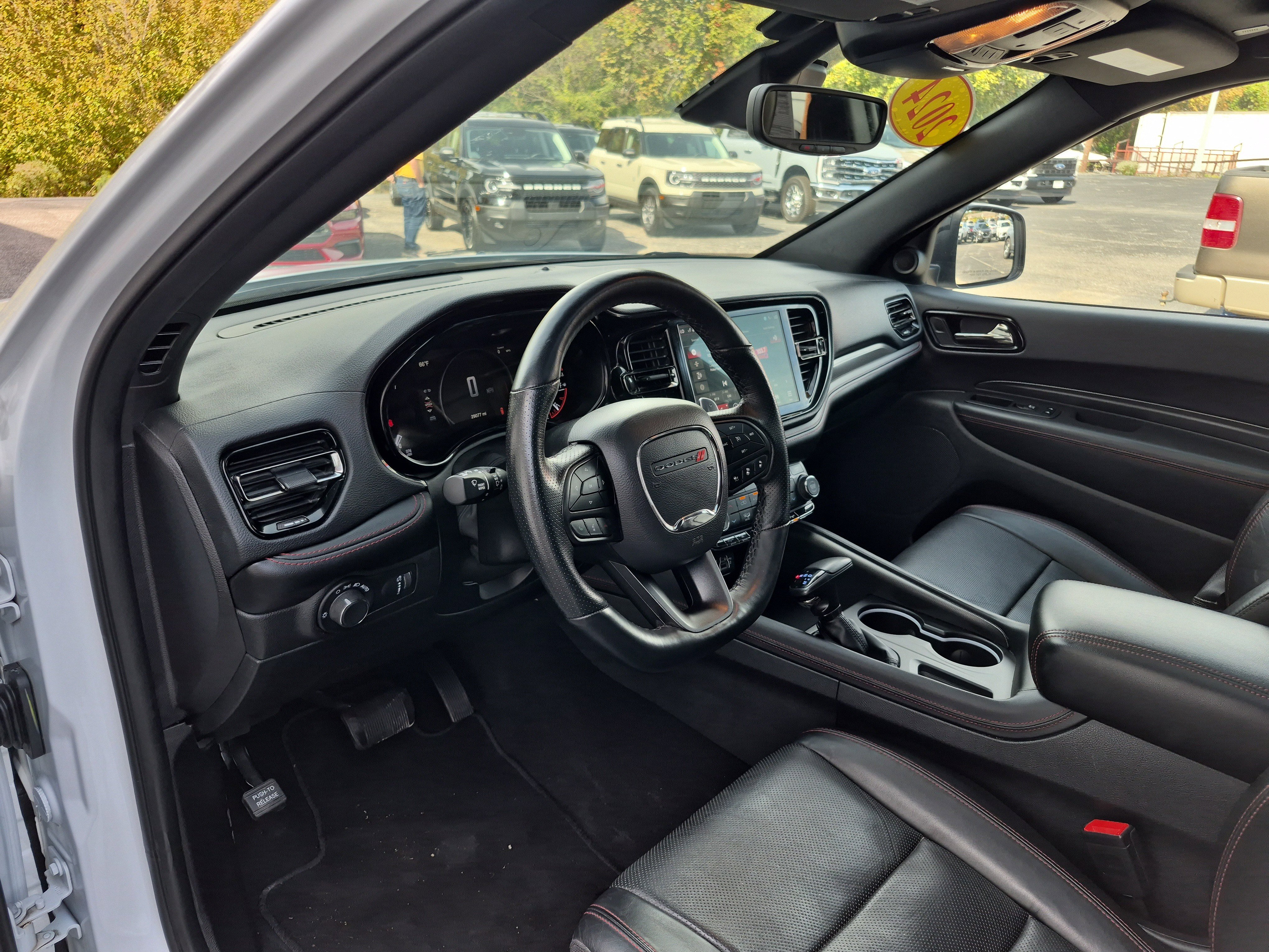 Used 2024 Dodge Durango GT image 13