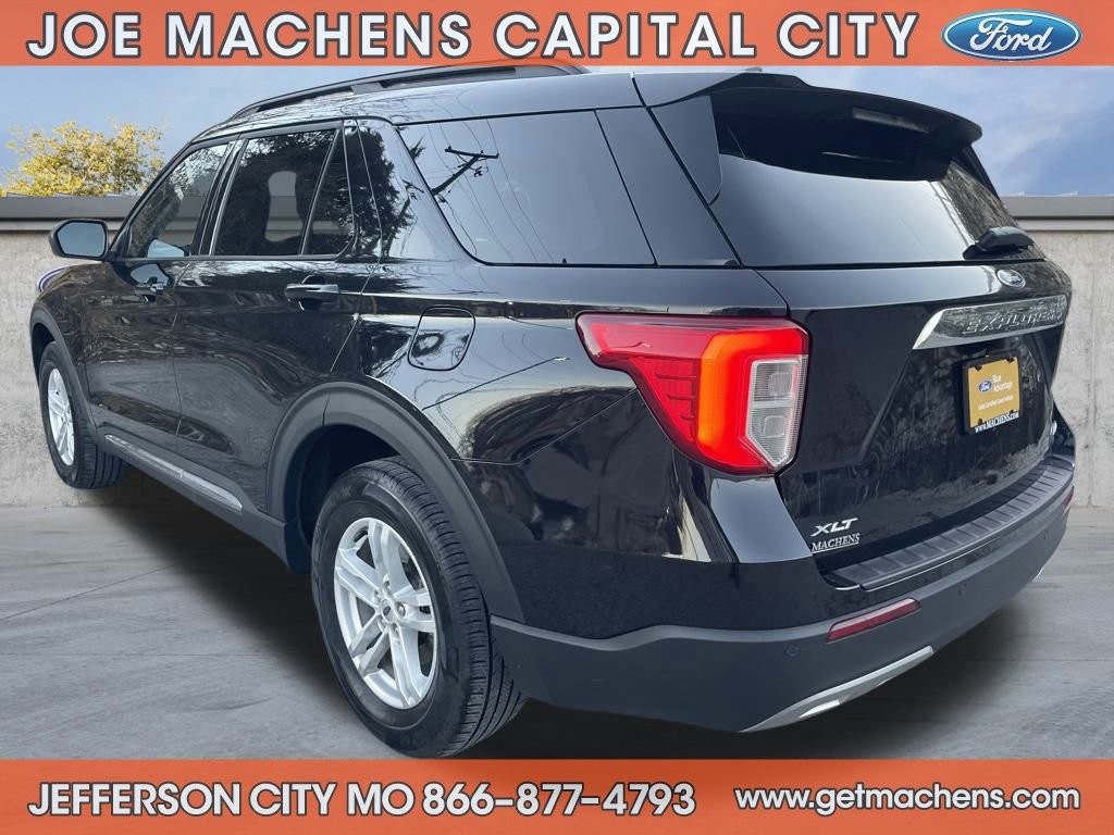 Certified 2024 Ford Explorer XLT w/ Equipment Group 202A image 3