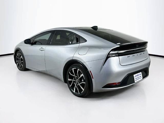 Used 2025 Toyota Prius Plug-In Hybrid w/ Limited Premium Package FWD image 4