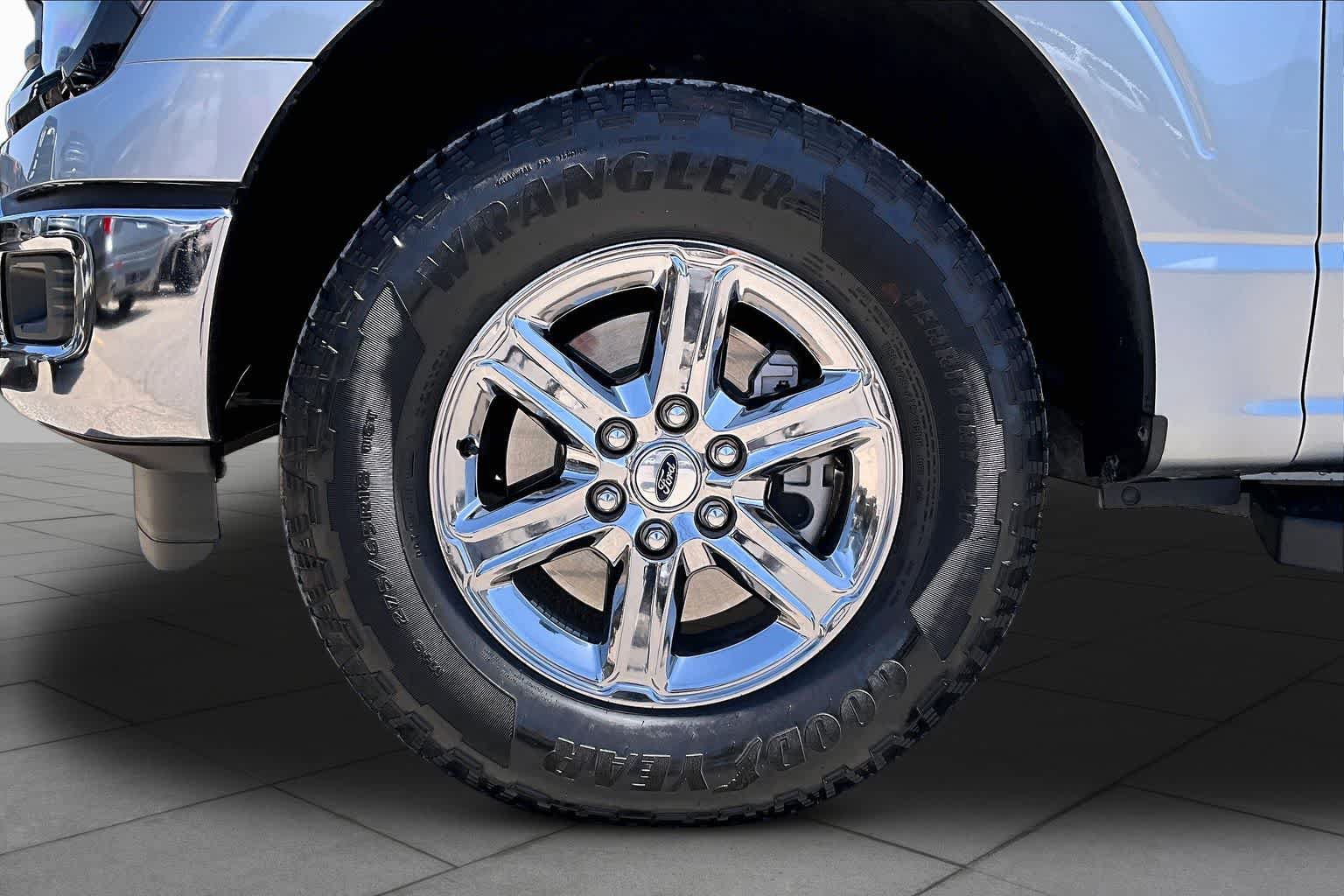 Certified 2024 Ford F150 XLT w/ FX4 Off-Road Package AWD/4WD image 11