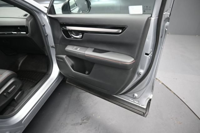 Used 2023 Honda CR-V Sport Touring image 33
