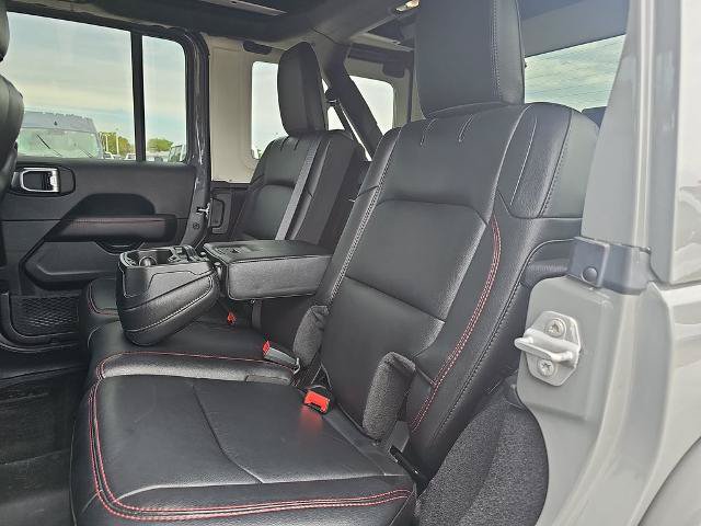 Used 2023 Jeep Wrangler Unlimited Rubicon w/ Xtreme 35 Tire Package AWD/4WD image 13