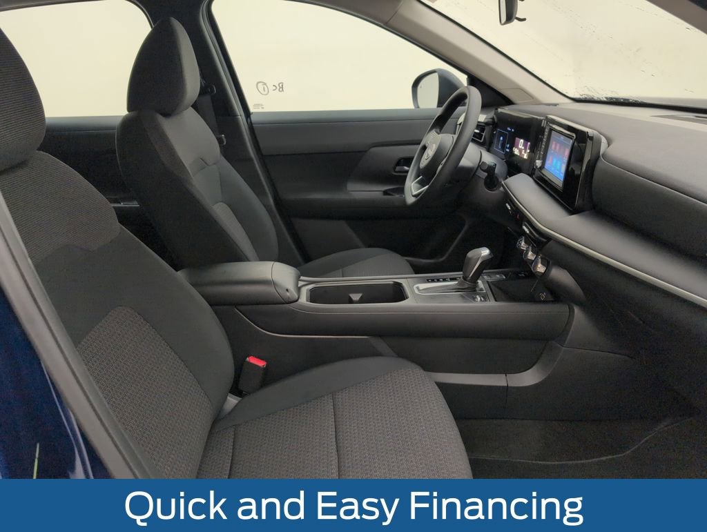 Used 2025 Nissan Kicks S image 17