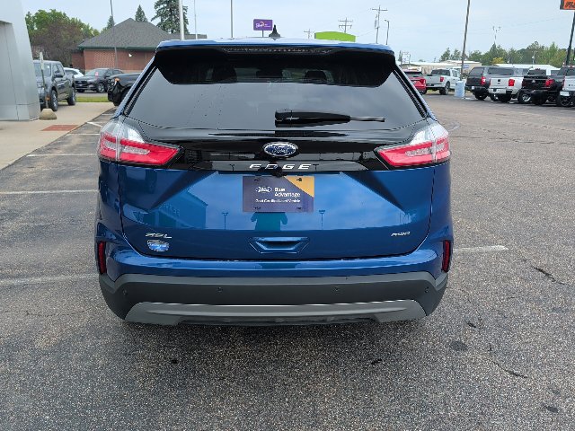 Certified 2023 Ford Edge SEL w/ Convenience Package AWD/4WD image 6