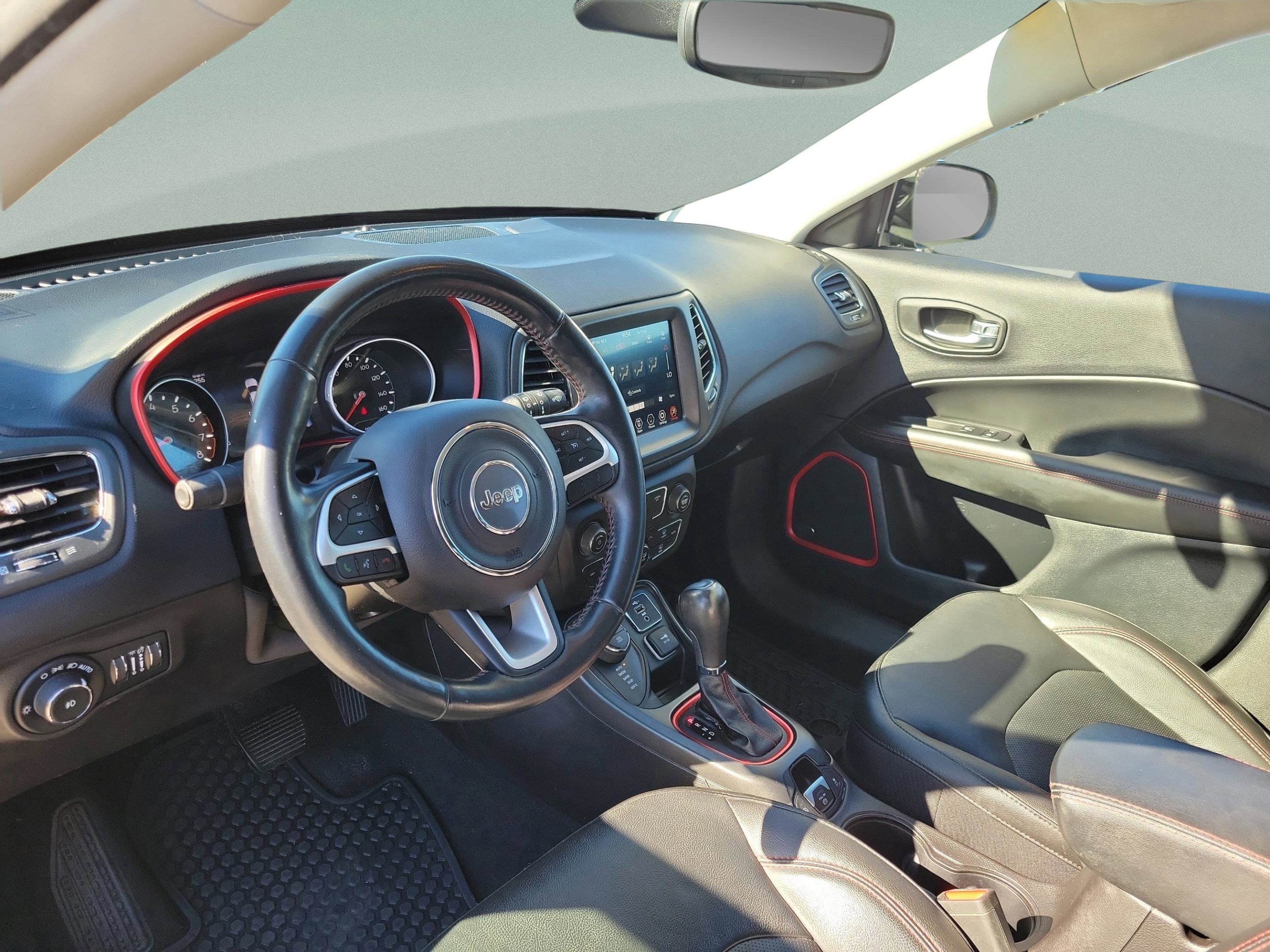 Used 2020 Jeep Compass Trailhawk w/ Leather Interior Group image 5