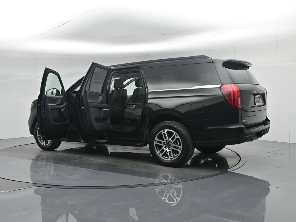Certified 2025 Ford Expedition Max Active image 37