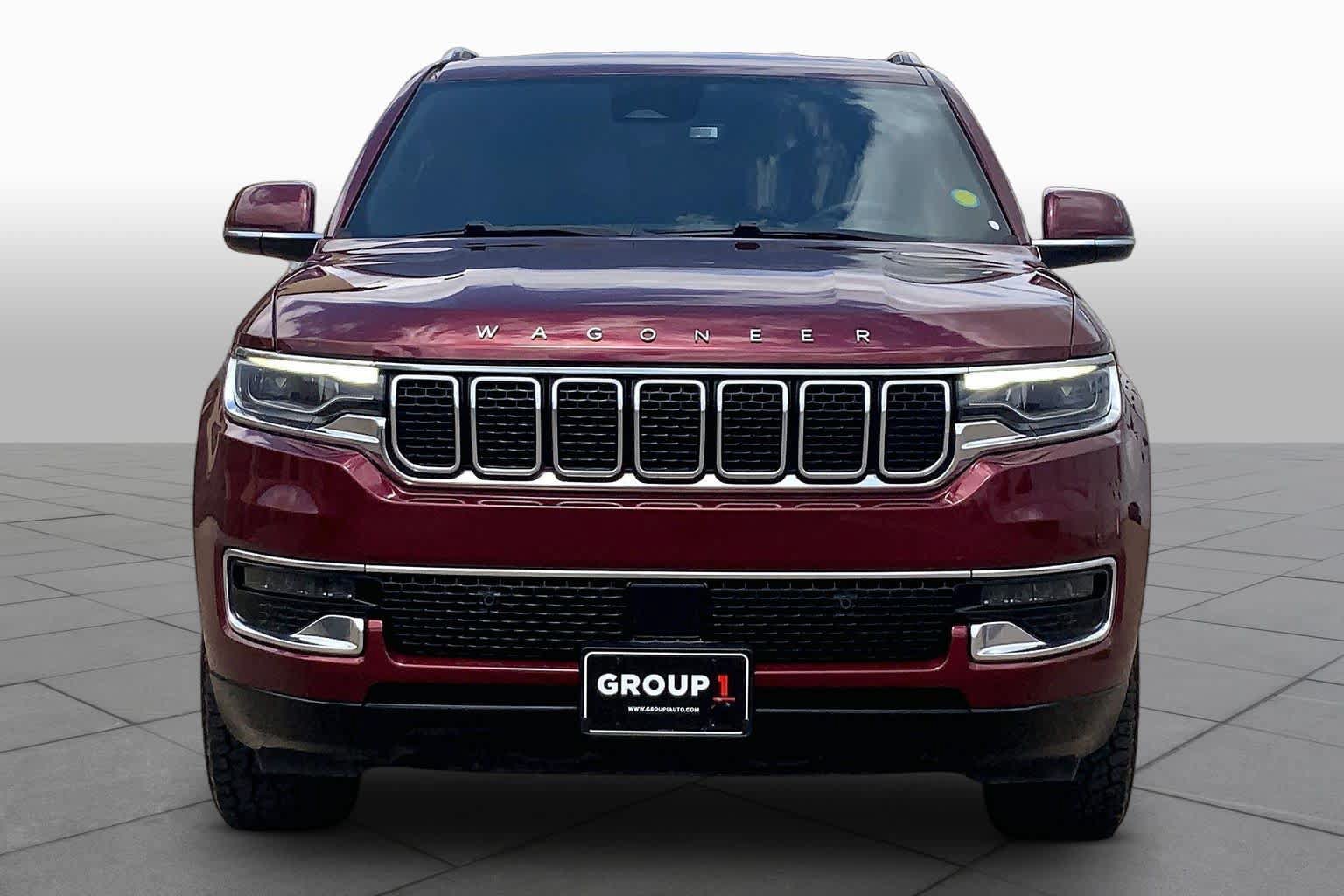Used 2022 Jeep Wagoneer Series I AWD/4WD image 4