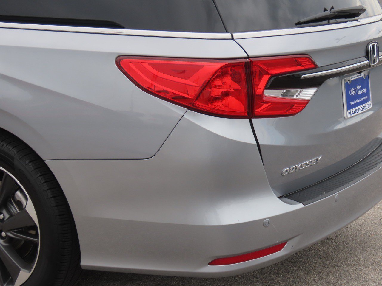 Used 2023 Honda Odyssey Elite image 16