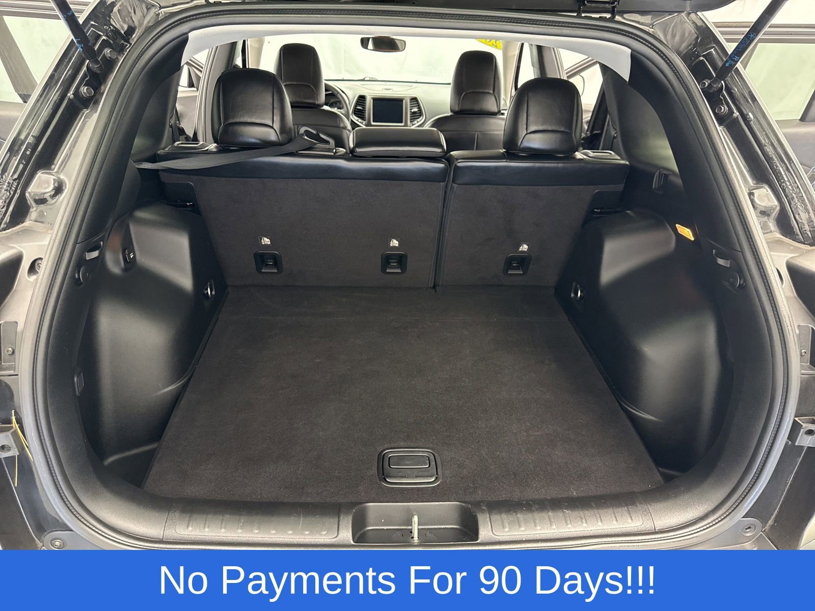 Used 2020 Jeep Cherokee Trailhawk w/ Trailer Tow Group image 44