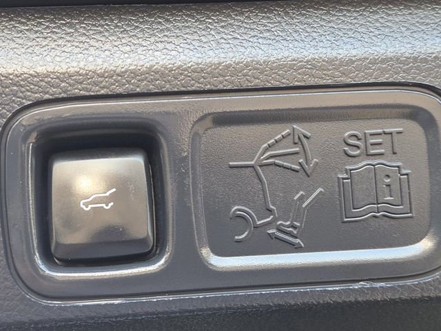 Certified 2022 Ford Expedition Limited image 15