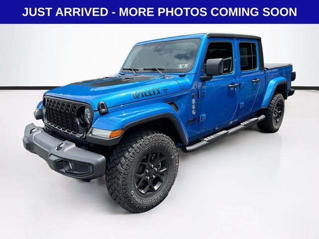 Used 2024 Jeep Gladiator Sport AWD/4WD image 3