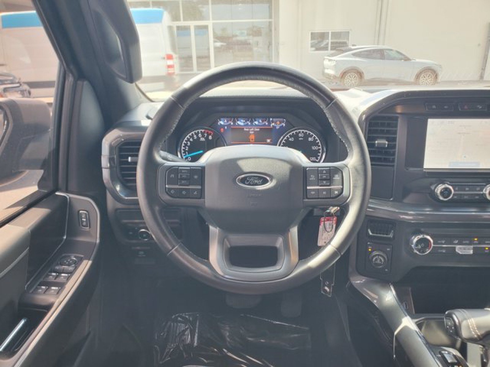 Certified 2023 Ford F150 XLT w/ XLT Black Appearance Package AWD/4WD image 16