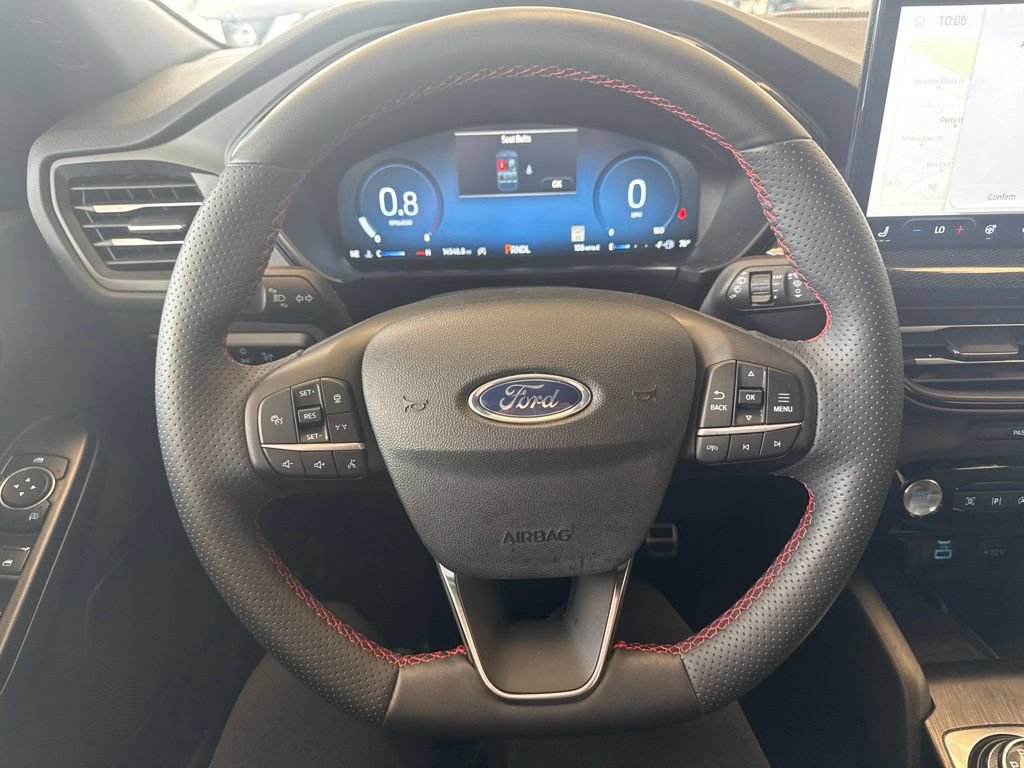 Certified 2023 Ford Escape ST-Line Elite w/ Premium Technology Package AWD/4WD image 17