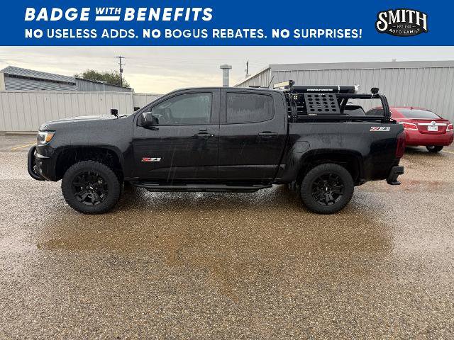 Used 2017 Chevrolet Colorado Z71 w/ Z71 Midnight Edition AWD/4WD image 7