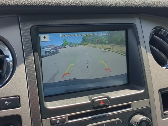 Certified 2017 Ford Expedition XLT w/ Equipment Group 202A AWD/4WD image 20