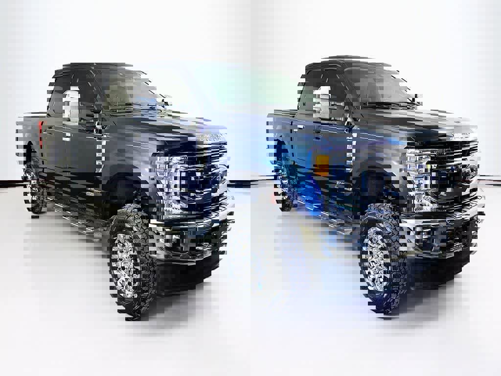 Certified 2020 Ford F250 XLT w/ XLT Premium Package image 7