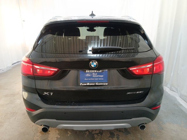 Used 2019 BMW X1 xDrive28i w/ Convenience Package image 3