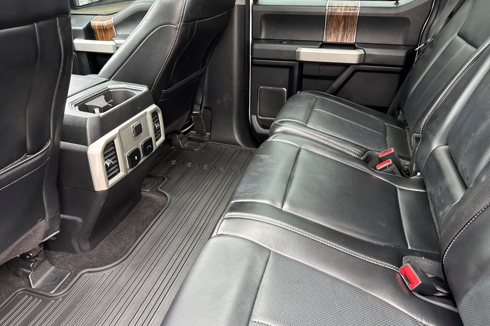 Certified 2019 Ford F150 Lariat w/ FX4 Off-Road Package AWD/4WD image 12