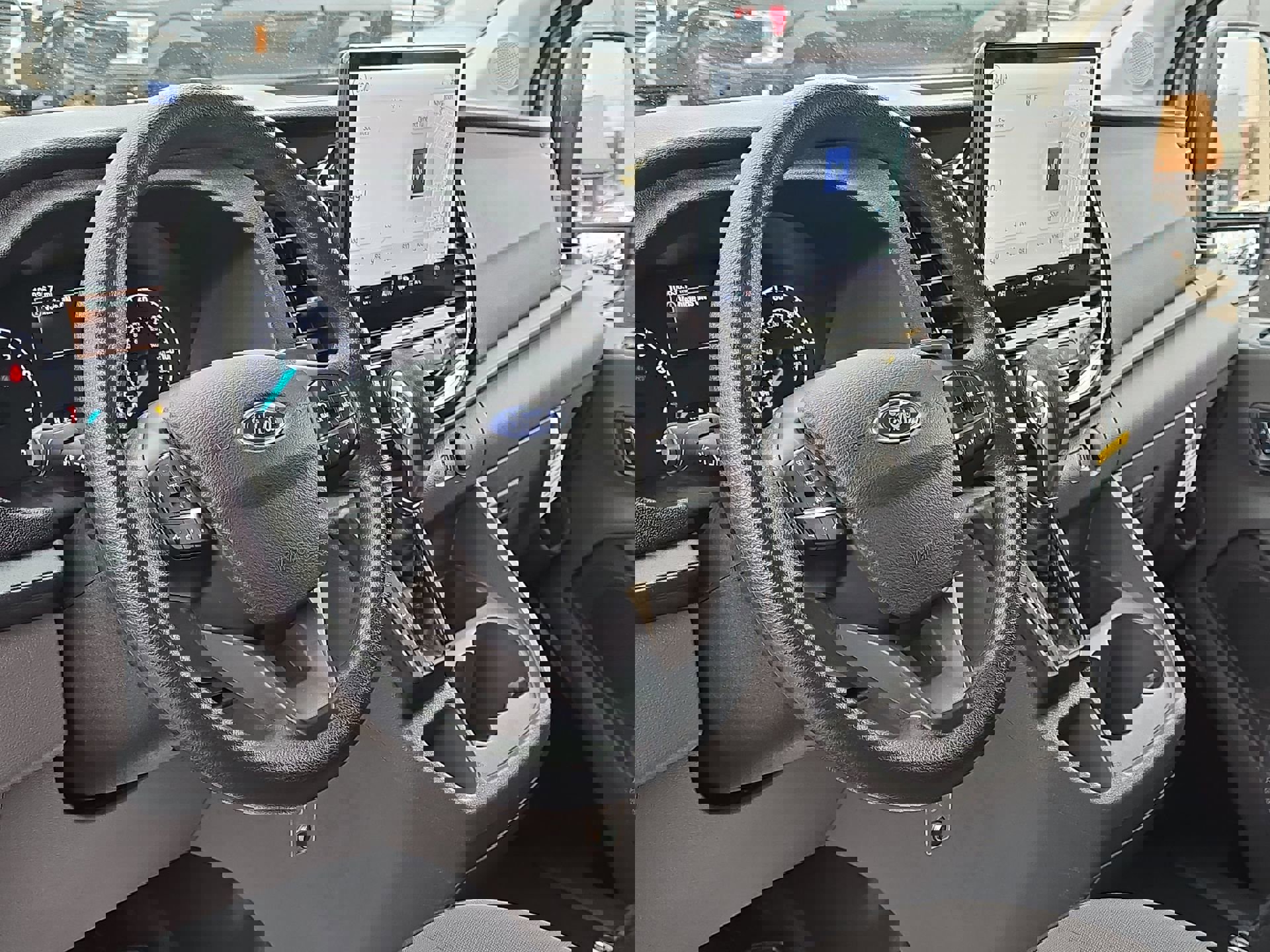 Certified 2025 Ford Transit 350 XLT image 13