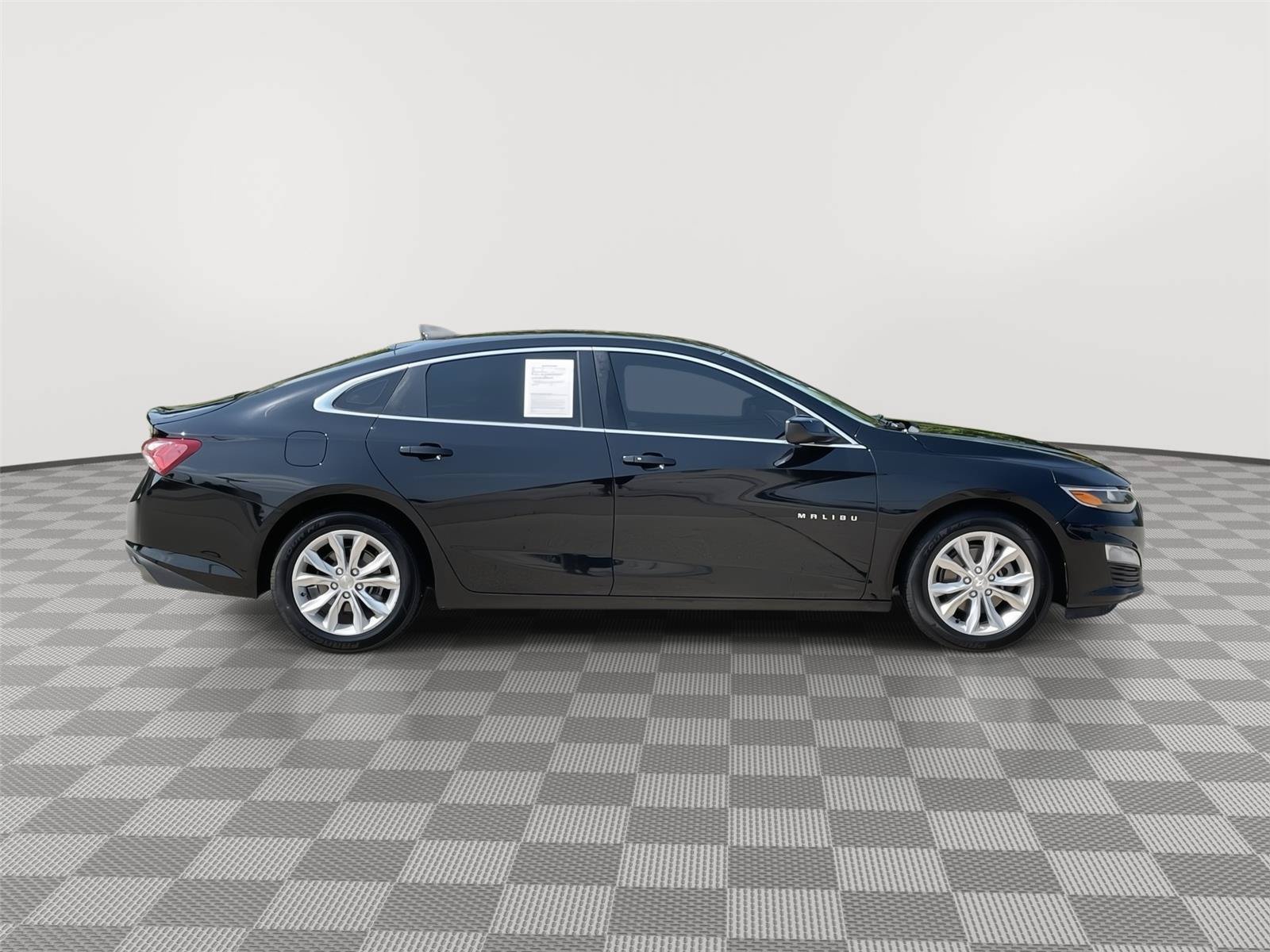 Used 2019 Chevrolet Malibu LT FWD image 6