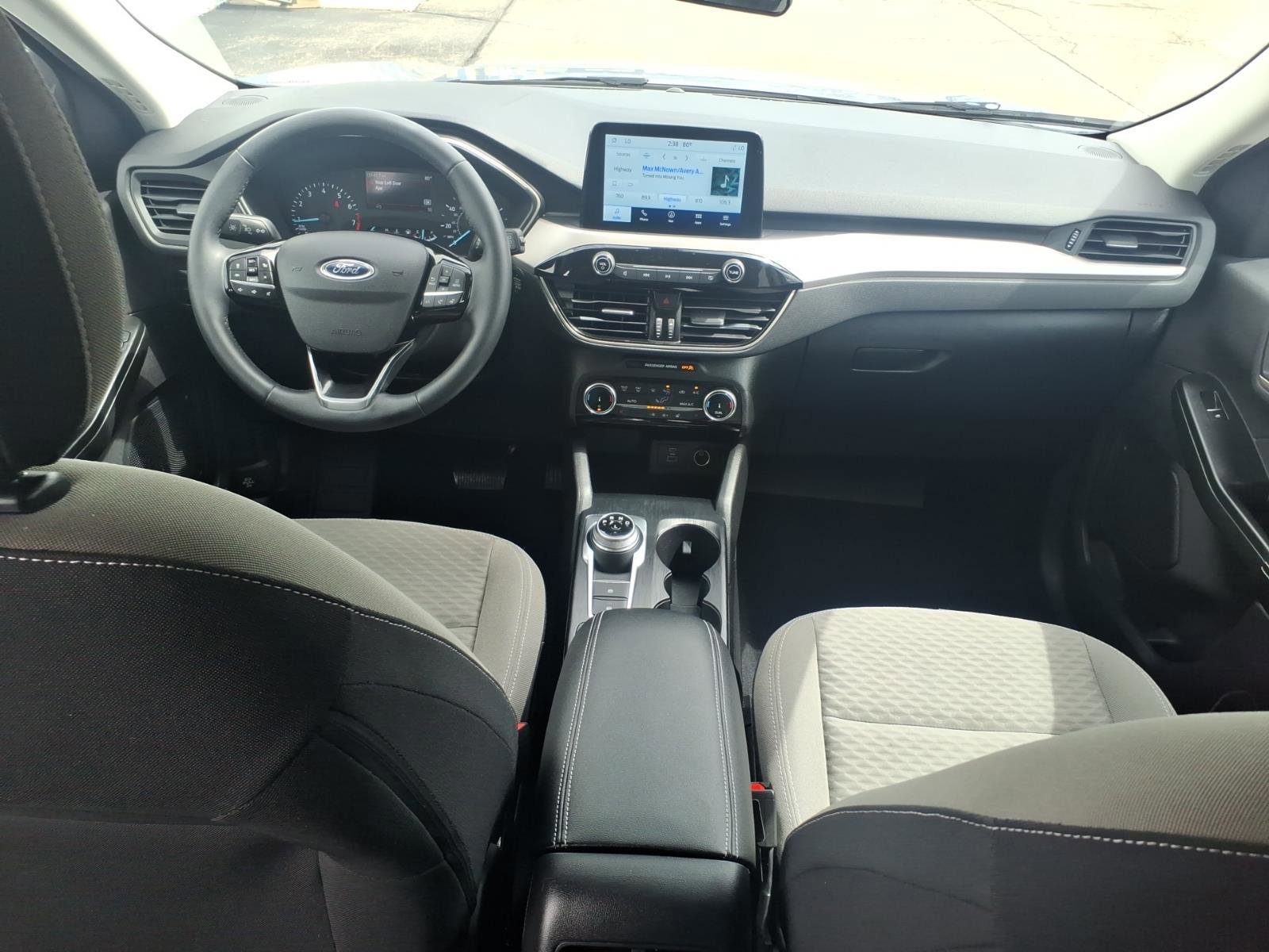 Certified 2022 Ford Escape SE w/ Convenience Package image 10