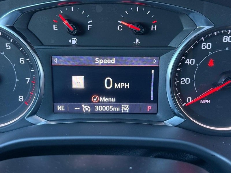 Used 2023 GMC Acadia SLT w/ Elevation Edition image 19