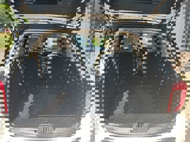 Certified 2022 Ford Explorer Limited w/ Equipment Group 301A image 33