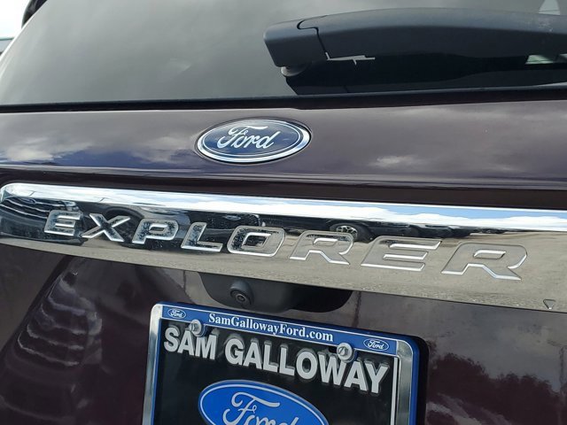 Certified 2023 Ford Explorer XLT w/ Equipment Group 202A image 10