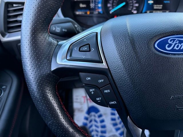 Certified 2022 Ford Edge ST-Line image 19