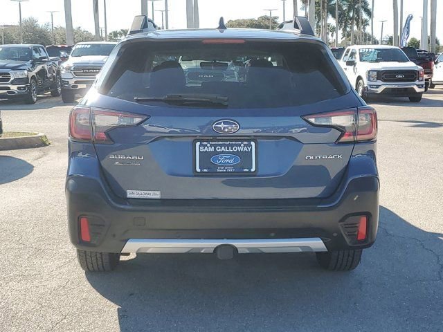 Used 2020 Subaru Outback Limited image 3