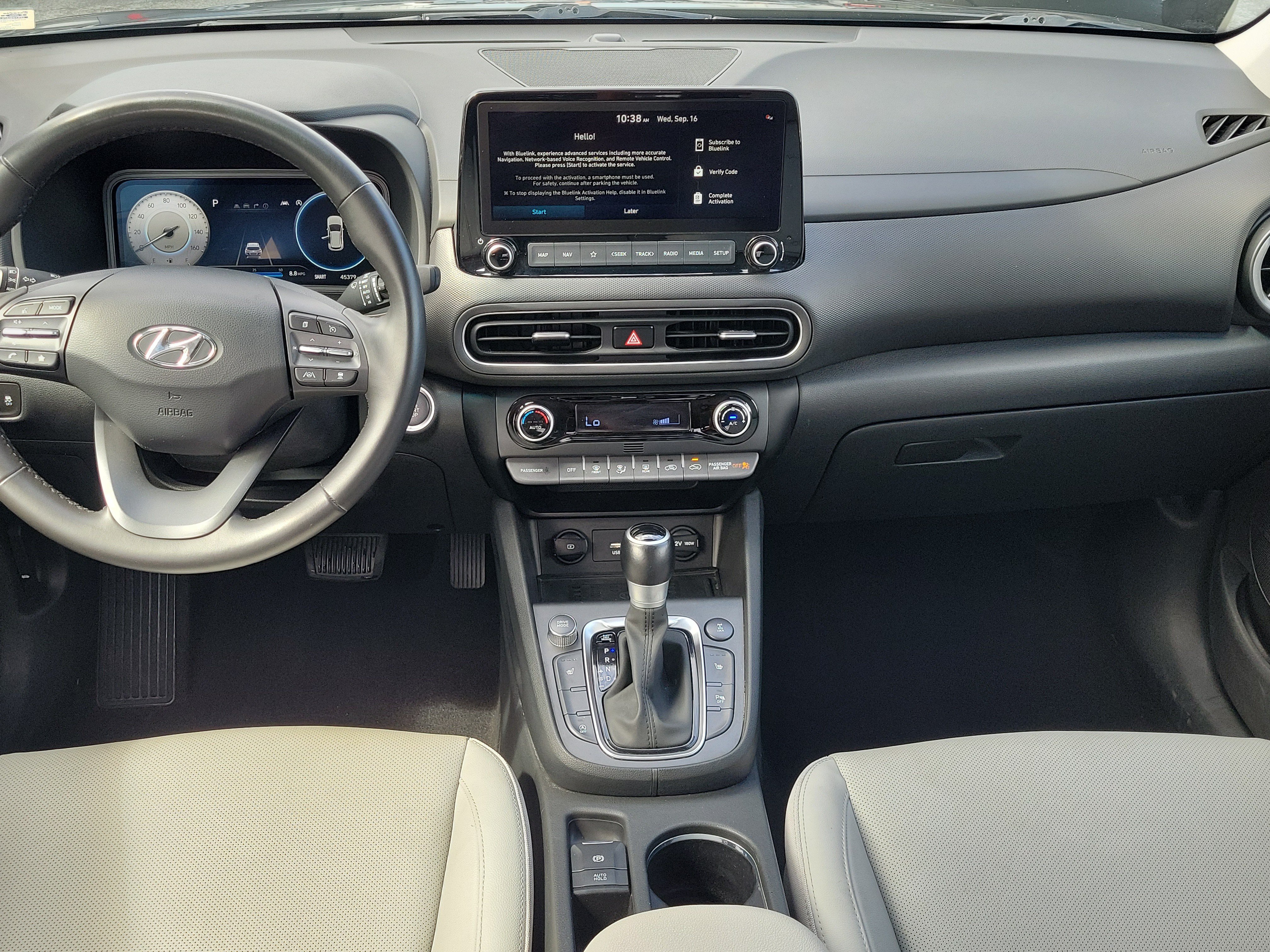 Used 2023 Hyundai Kona Limited AWD/4WD image 15