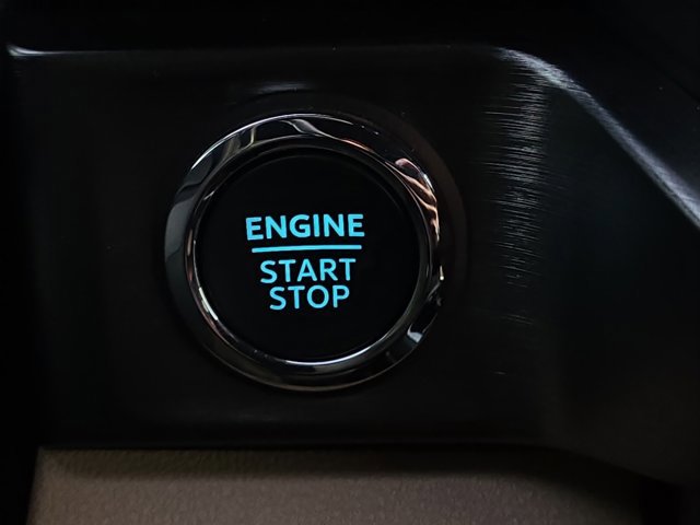 Certified 2024 Ford F350 Lariat image 24