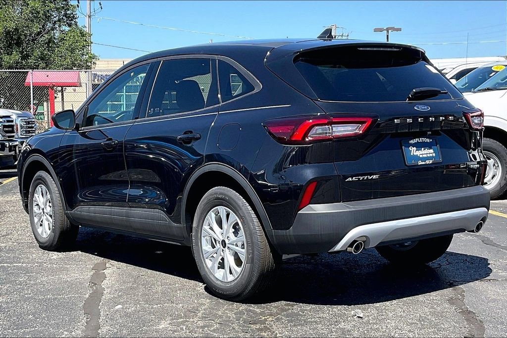 Certified 2024 Ford Escape Active AWD/4WD image 10