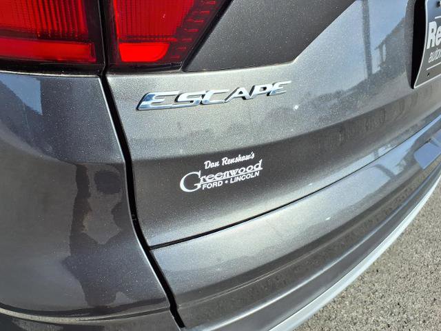 Certified 2019 Ford Escape SE image 17