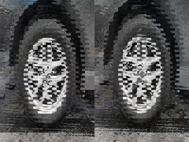 Certified 2024 Ford Edge SEL image 5