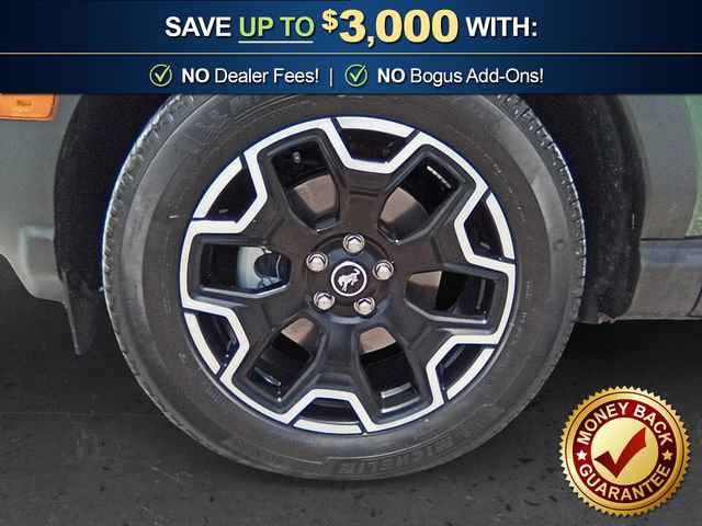 Certified 2025 Ford Bronco Sport Outer Banks w/ Outer Banks Tech Package+ AWD/4WD image 13