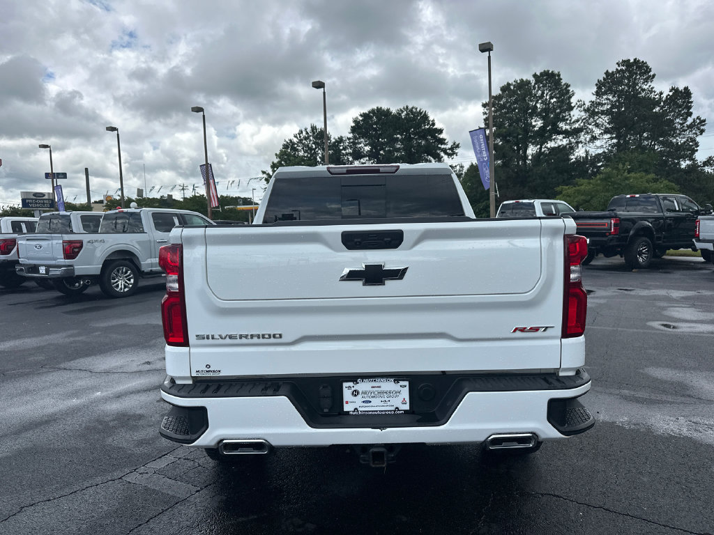 Used 2024 Chevrolet Silverado 1500 RST AWD/4WD image 6