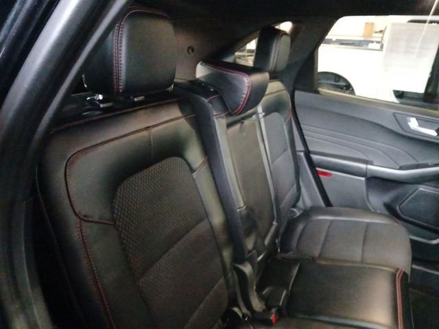 Certified 2023 Ford Escape ST-Line w/ Tech Pack #1 image 43