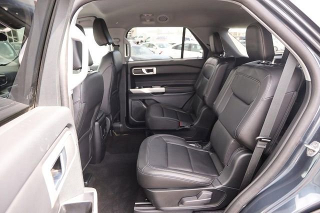 Certified 2024 Ford Explorer XLT w/ Equipment Group 202A image 10