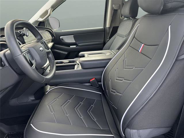 Certified 2025 Ford Expedition Active AWD/4WD image 14