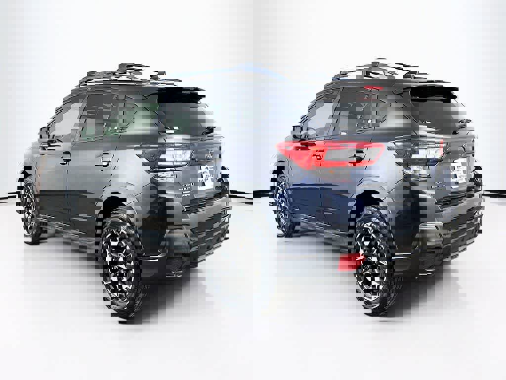 Used 2019 Subaru Crosstrek 2.0i Premium image 3