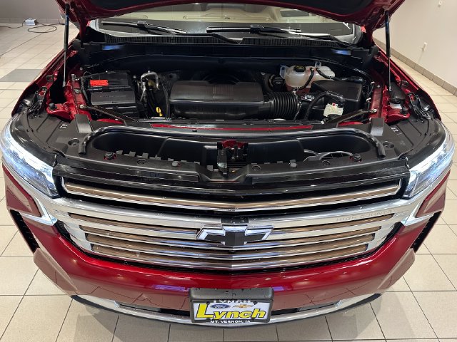 Used 2023 Chevrolet Tahoe High Country AWD/4WD image 2