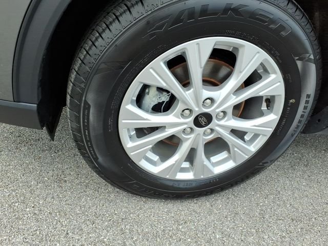 Certified 2023 Ford Escape Active AWD/4WD image 17