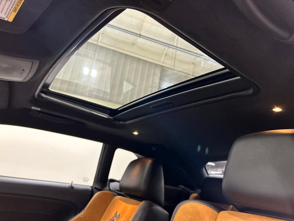 Used 2022 Dodge Challenger R/T Scat Pack RWD image 25