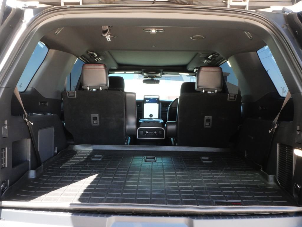 Certified 2022 Ford Expedition Limited AWD/4WD image 11
