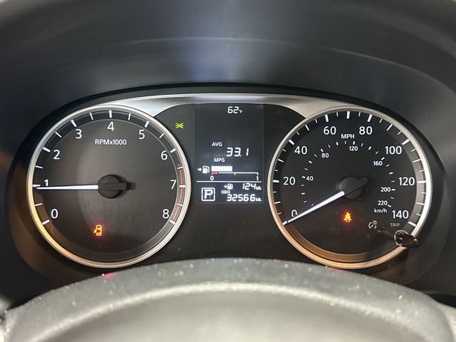Used 2025 Nissan Kicks Play S FWD image 14