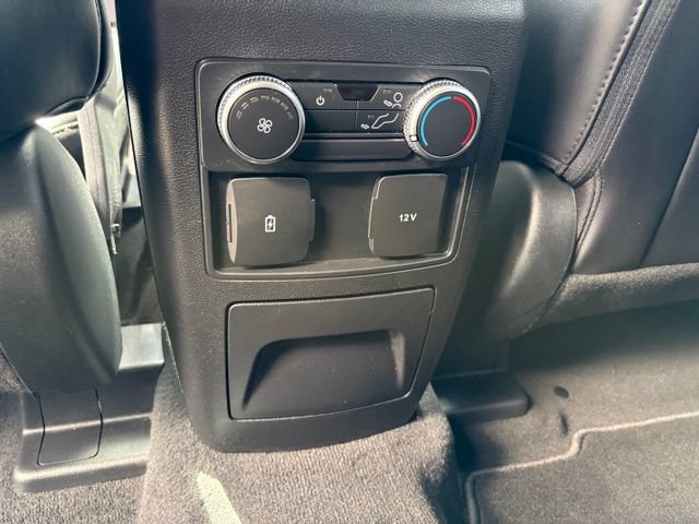Certified 2022 Ford Explorer XLT w/ Equipment Group 202A AWD/4WD image 32