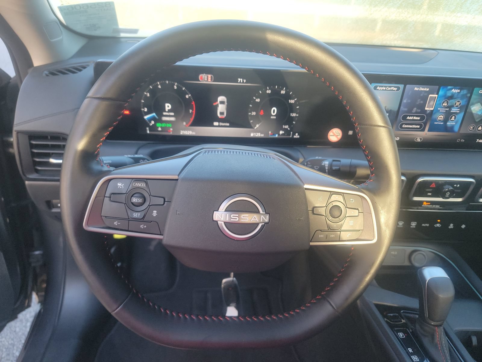 Used 2026 Nissan Sentra SR w/ Floor Mat Package FWD image 10